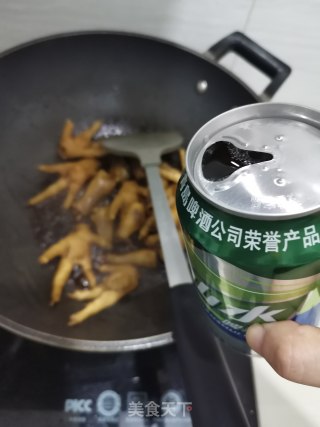 红烧凤爪的做法步骤：6