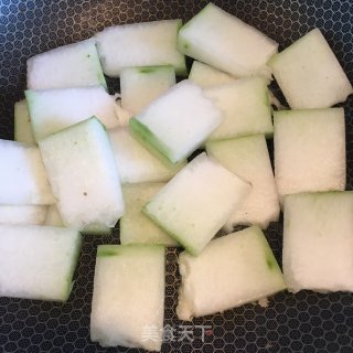老鸭冬瓜汤的做法步骤：3