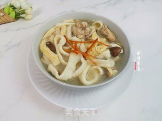 香菇鸡汤烩面的做法步骤：12