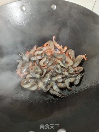 韭菜河虾的做法步骤：4