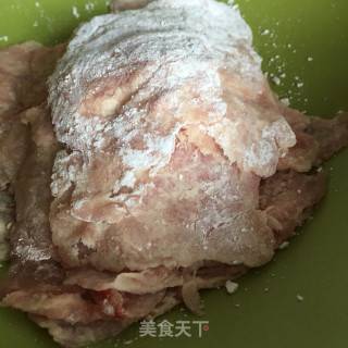 “汤羹”锤肉片番茄汤的做法步骤：5
