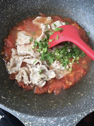 “汤羹”锤肉片番茄汤的做法步骤：17
