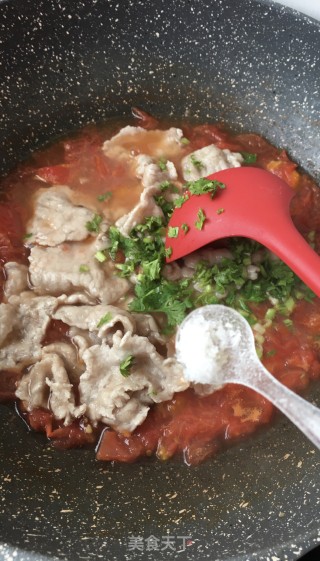 “汤羹”锤肉片番茄汤的做法步骤：18