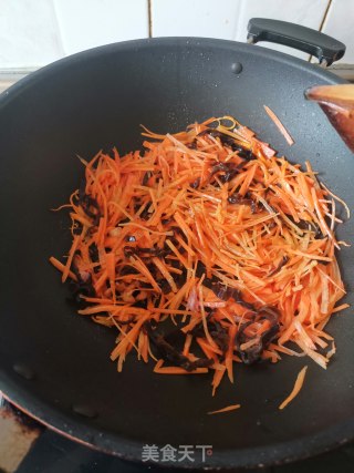 鱼香肉丝的做法步骤：5
