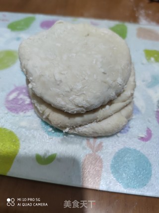 葱油饼的做法步骤：6