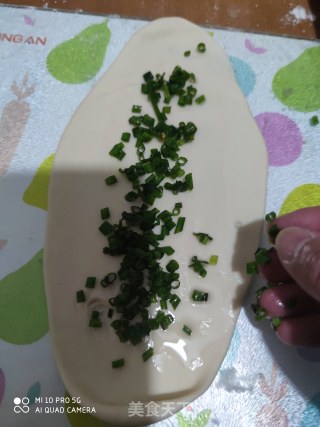 葱油饼的做法步骤：13