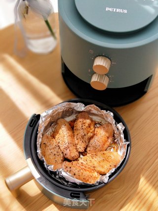 空气炸锅黑椒鸡翅的做法步骤：5