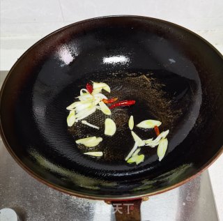 西红柿炒菜花的做法步骤：6