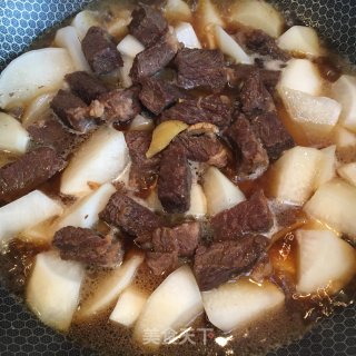 萝卜红烧牛腩的做法步骤：7
