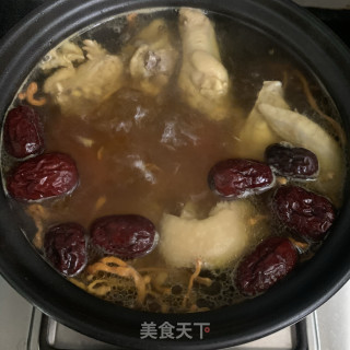 虫草花鸡汤的做法步骤：5