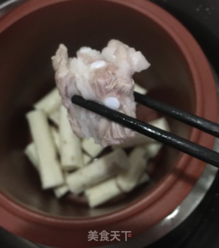 排骨清炖淮山的做法步骤：4