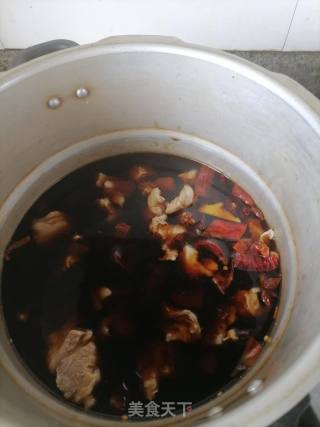 土豆烧牛腩的做法步骤：6