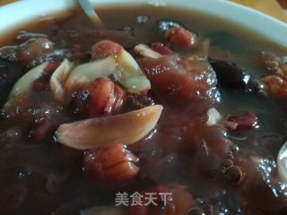 银耳百合莲子羹的做法步骤：9