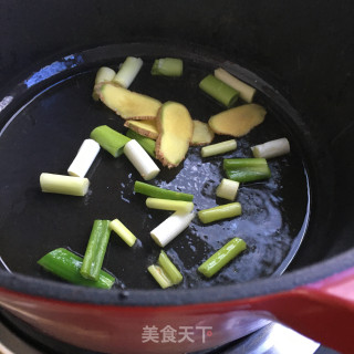 枸杞香菇鸡汤的做法步骤：6