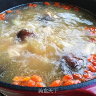 枸杞香菇鸡汤的做法步骤：13