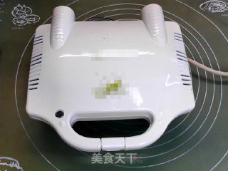 三明治机不做三明治：发酵面糊猕猴桃三角松饼的做法步骤：10