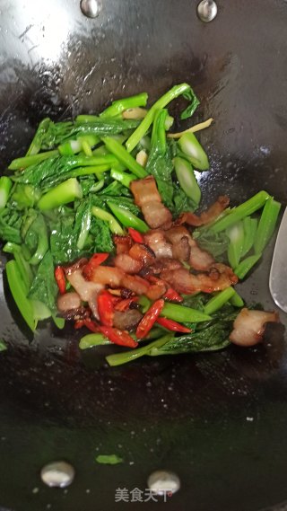 腊肉炒菜心的做法步骤：8