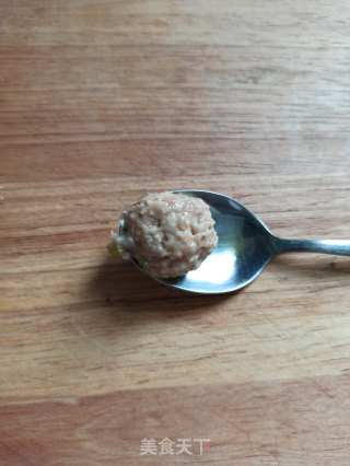 炸猪肉莲藕丸子的做法步骤：8