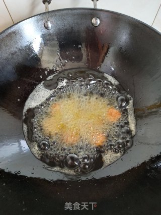 炸猪肉莲藕丸子的做法步骤：9