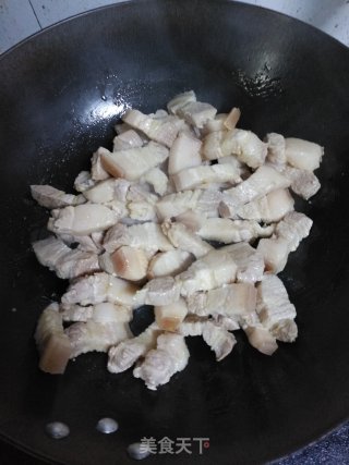 红烧肉炖蛋的做法步骤：5