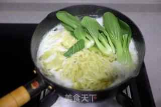 鸡蛋青菜汤面的做法步骤：6