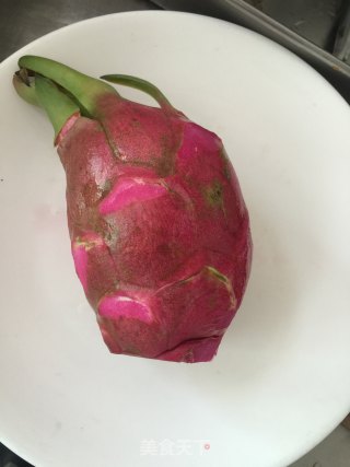水果拼盘的做法步骤：1