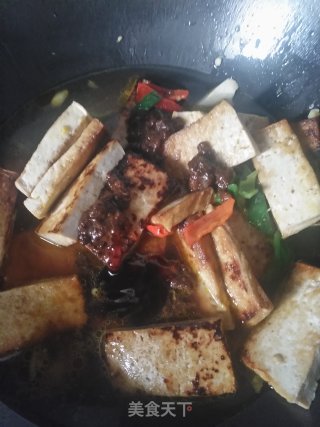 木耳烧豆腐的做法步骤：5