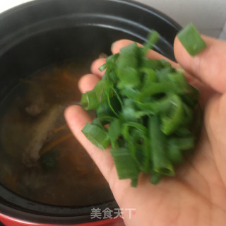 鲍鱼炖鸽子的做法步骤：13