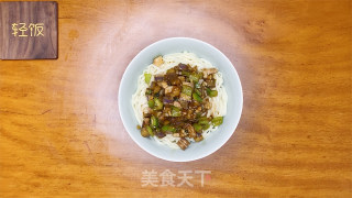 茄丁打卤面丨老人孩子都喜欢，给肉都不换。的做法步骤：9