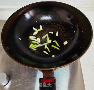 洋葱胡萝卜炒鸡蛋的做法步骤：5