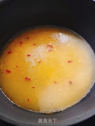 酸汤肥牛的做法步骤：7