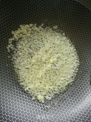 蒜蓉蒸金针菇的做法步骤：4