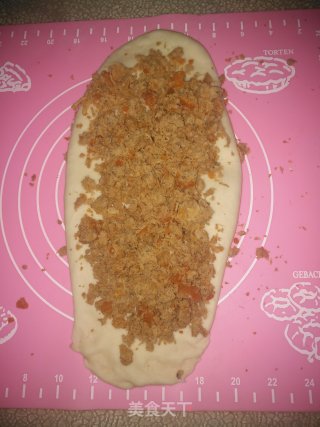 肉松蛋黄面包的做法步骤：6