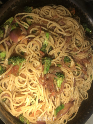 鲜虾意面的做法步骤：10