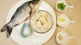 豆腐鲫鱼汤丨浓汁鲜白口感醇厚!的做法步骤：1