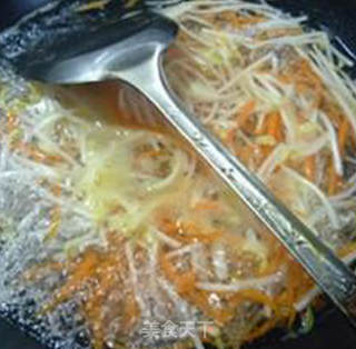 黄花菜拌绿豆芽的做法步骤：4