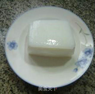 剁椒青瓜拌凉粉的做法步骤：2