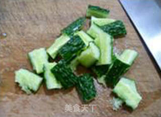 黑木耳腐竹拌青瓜的做法步骤：5