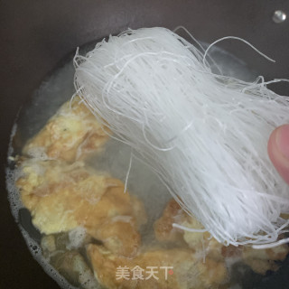 蛋饺粉丝汤的做法步骤：6