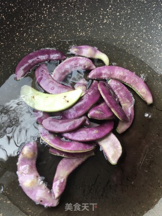剁椒版眉豆拌甜虾的做法步骤：2