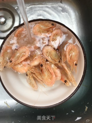 剁椒版眉豆拌甜虾的做法步骤：4