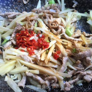 剁椒子姜炒肉的做法步骤：8