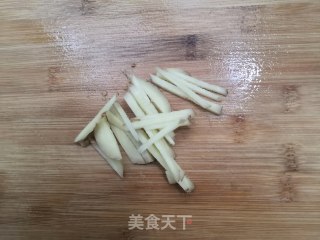 葱香鱿鱼圈的做法步骤：4