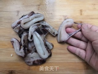 葱香鱿鱼圈的做法步骤：5