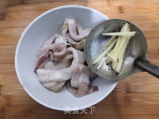 葱香鱿鱼圈的做法步骤：9