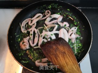 葱香鱿鱼圈的做法步骤：17