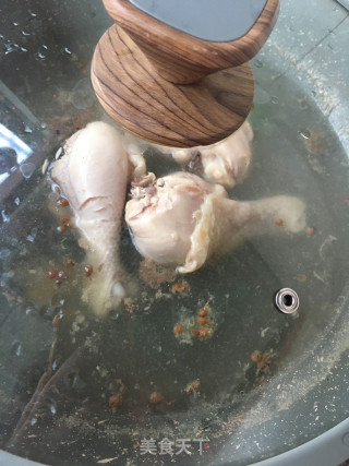 泡椒鸡腿的做法步骤：4