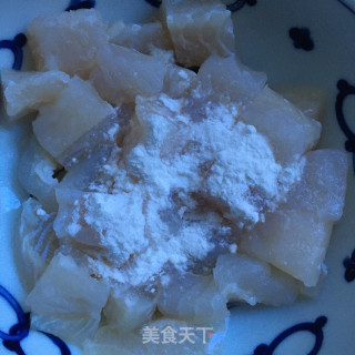 番茄煮巴沙鱼的做法步骤：5
