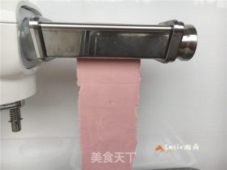 自制火龙果面条的做法步骤：13