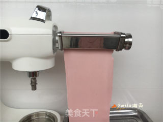 自制火龙果面条的做法步骤：16